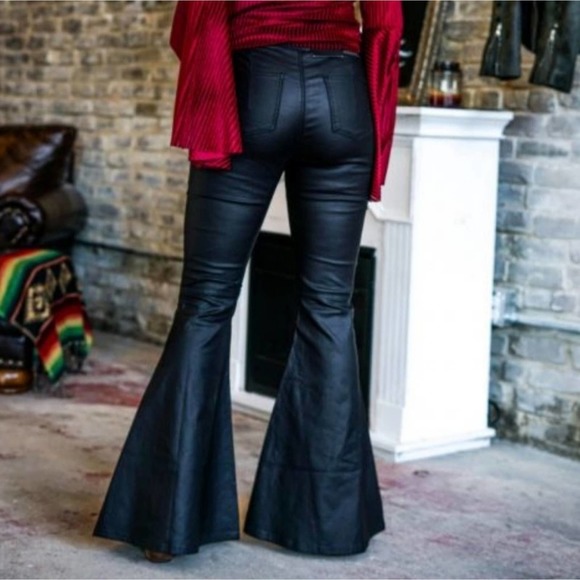 Lucky & Blessed Black Leather High-Rise Extreme Flare Jeans Women's Plus Size 20 - Picture 2 of 16